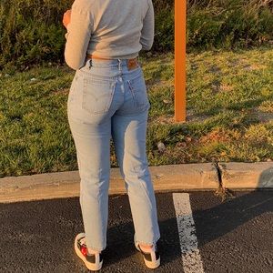 Vintage Levi’s 550 Relaxed Fit Tapered Leg Jeans